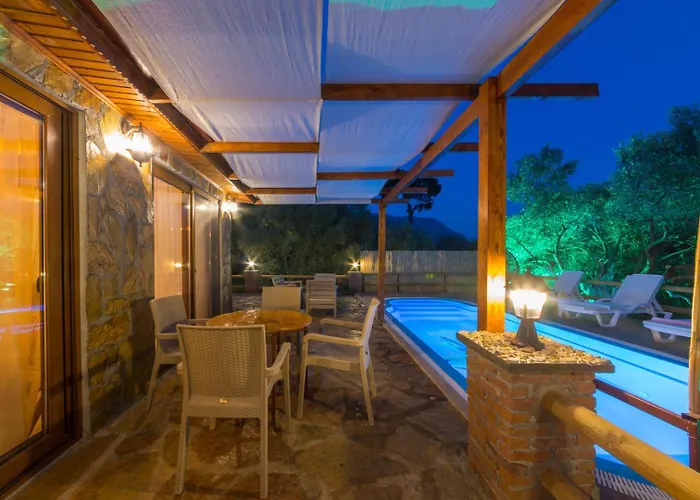 Ceren Akyaka Daily Weekly Villa