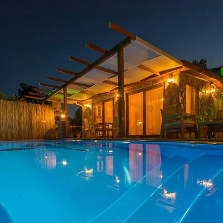 Ceren Akyaka Daily Weekly Muğla