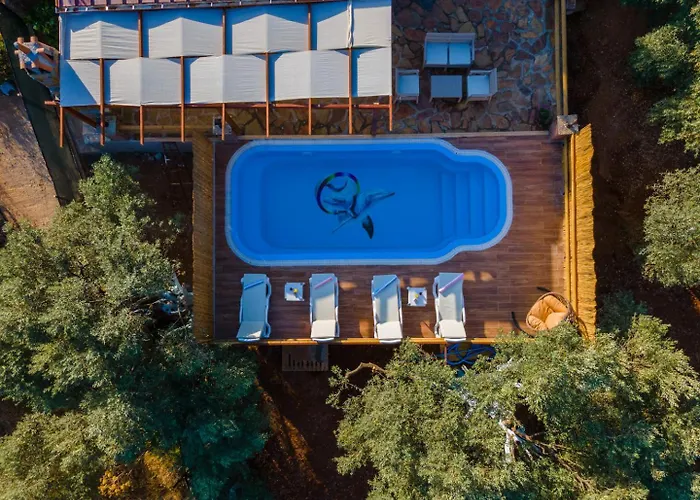 Ceren Akyaka Daily Weekly Mugla